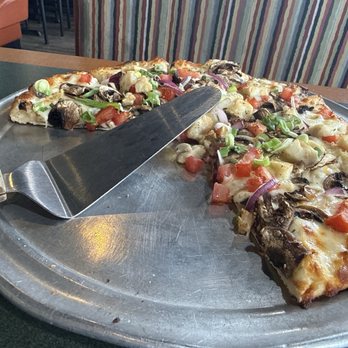 Round Table Pizza - Pizza Near Me - Foothill Ranch, California