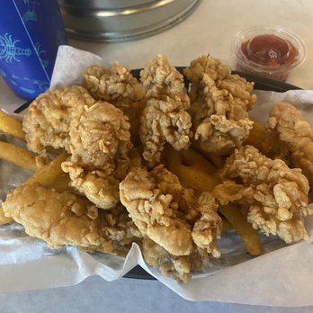 Cary Crab House - Fries oysters and fries - Seafood Near Me - Cary, North Carolina