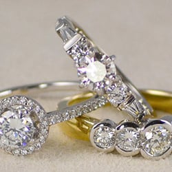 Elmwood Plaza Jewelers - Diamond rings, engagement rings, wedding rings.