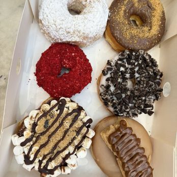 Randy's Donuts - Donuts Near Me - Anaheim, California Randy's Donuts - Donuts Near Me - Anaheim, California