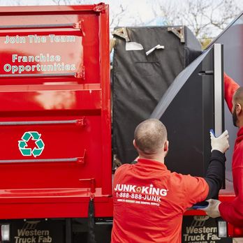 Junk King Jacksonville - Junk Removal & Hauling Near Me - Jacksonville, Florida Junk King Jacksonville - Junk Removal & Hauling Near Me - Jacksonville, Florida