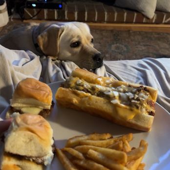 Dog Haus Biergarten - Lincoln Park - CHEESEBURGER SLIDER IMPOSSIBLE™ SLIDER   CHILI IDOL - Burgers Near Me - Chicago, Illinois