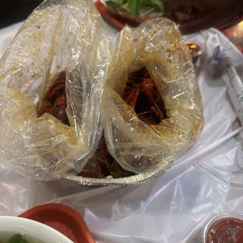 LA Crawfish - Crawfish (2 lb) - Cajun/Creole Near Me - Houston, Texas LA Crawfish - Crawfish (2 lb) - Cajun/Creole Near Me - Houston, Texas