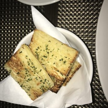 Gianluca Ristorante - Garlic bread - Italian Near Me - Tijuana, BCN Gianluca Ristorante - Garlic bread - Italian Near Me - Tijuana, BCN