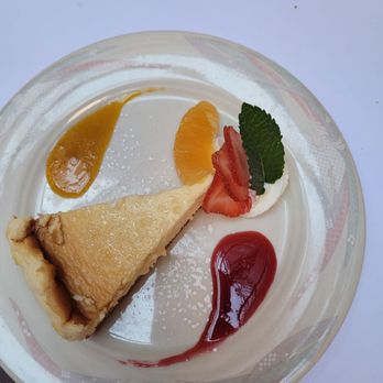 Gigino Trattoria - American cheesecake - Italian Near Me - New York, New York Gigino Trattoria - American cheesecake - Italian Near Me - New York, New York