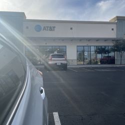 AT&T Store - This is place with terrible services