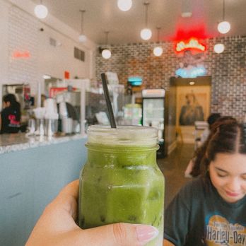 Millie's Cafe - Pasadena - Iced matcha with oat milk & vanilla - Breakfast & Brunch Near Me - Pasadena, California