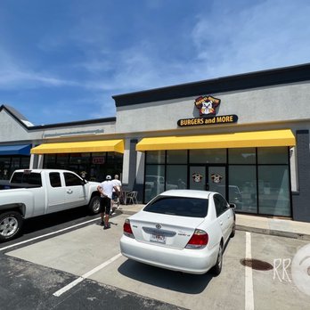 The Dawg House Burger and More - Hot Dogs Near Me - Buford, Georgia