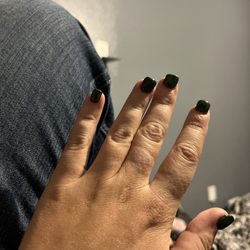 Bera Nail Lounge - Original manicure from bera
