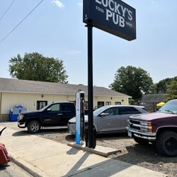 Lucky’s Pub - Outside view