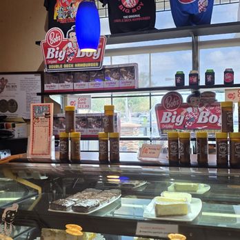 Bob's Big Boy - American Near Me - Norco, California