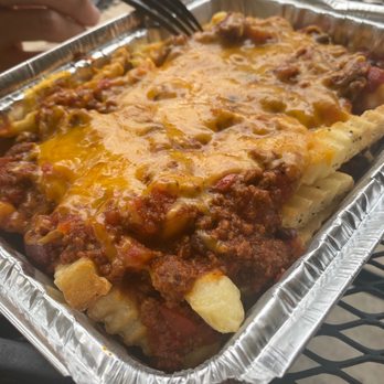 The Common Market Oakwold - Crinkle Cut Fries - Add Chili & Cheese - Bars Near Me - Charlotte, North Carolina The Common Market Oakwold - Crinkle Cut Fries - Add Chili & Cheese - Bars Near Me - Charlotte, North Carolina