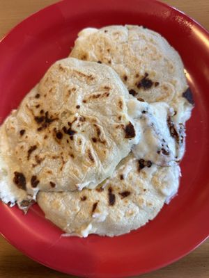 Pupuseria El Comalito by null