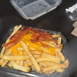 Wendy's - Baconator Fries