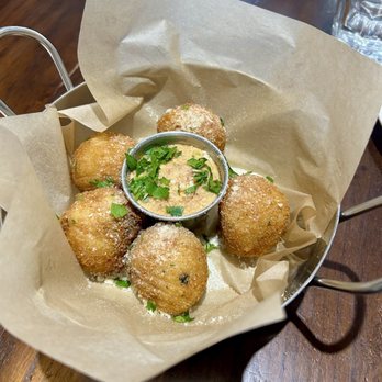 Tempo Di Pasta - Arancini - Food Trucks Near Me - Frederick, Maryland