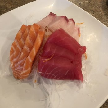 Sushiya Sushi - Sashimi 12 piece - Japanese Near Me - Gilbert, Arizona