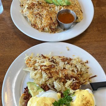 Garcia Bros Cafe - Eggs benedicts - Cafes Near Me - Van Nuys, California Garcia Bros Cafe - Eggs benedicts - Cafes Near Me - Van Nuys, California