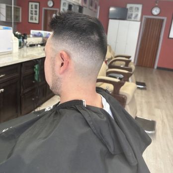 John’s Barbershop - Skin fake - Barbers Near Me - Orange, California John’s Barbershop - Skin fake - Barbers Near Me - Orange, California