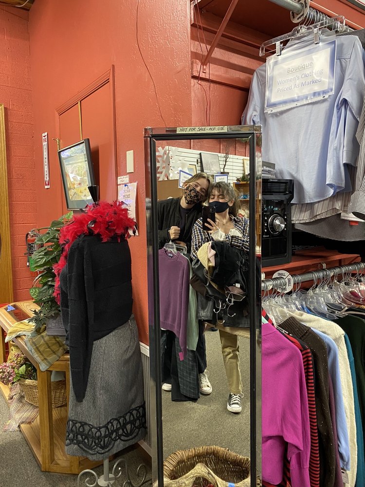 CEDAR CLOSET THRIFT SHOP 13 Reviews 2919 N West St, Flagstaff