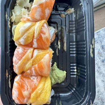 Mizu Sushi - Chinese Near Me - Cleveland Heights, Ohio Mizu Sushi - Chinese Near Me - Cleveland Heights, Ohio