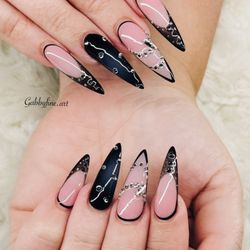 Fine Art Nails & Lashes