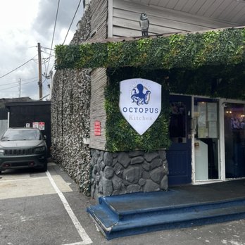 Octopus Kitchen - Seafood Near Me - Atlanta, Georgia Octopus Kitchen - Seafood Near Me - Atlanta, Georgia