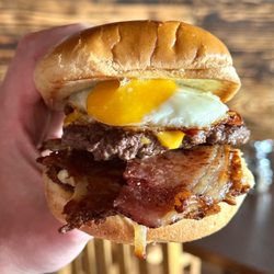 The Hen & The Hog - Brunch Burger