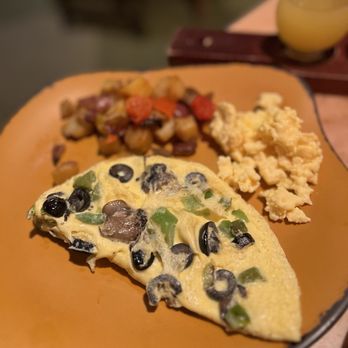 Goofy's Kitchen - Create-Your-Own Omelet Station - American Near Me - Anaheim, California Goofy's Kitchen - Create-Your-Own Omelet Station - American Near Me - Anaheim, California