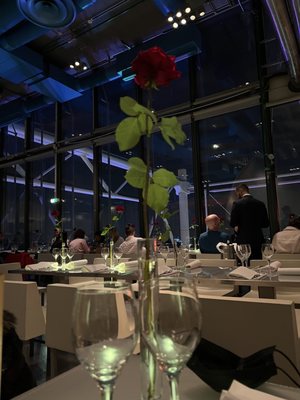 Le Georges by null