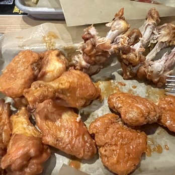 Buffalo Wild Wings - Wings - American Near Me - Henderson, Nevada