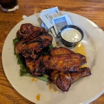 Puckett's Restaurant - Smoked wings - Southern Near Me - Chattanooga, Tennessee