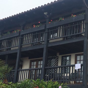 Best Western Plus Carpinteria Inn - Hotels Near Me - Carpinteria, California