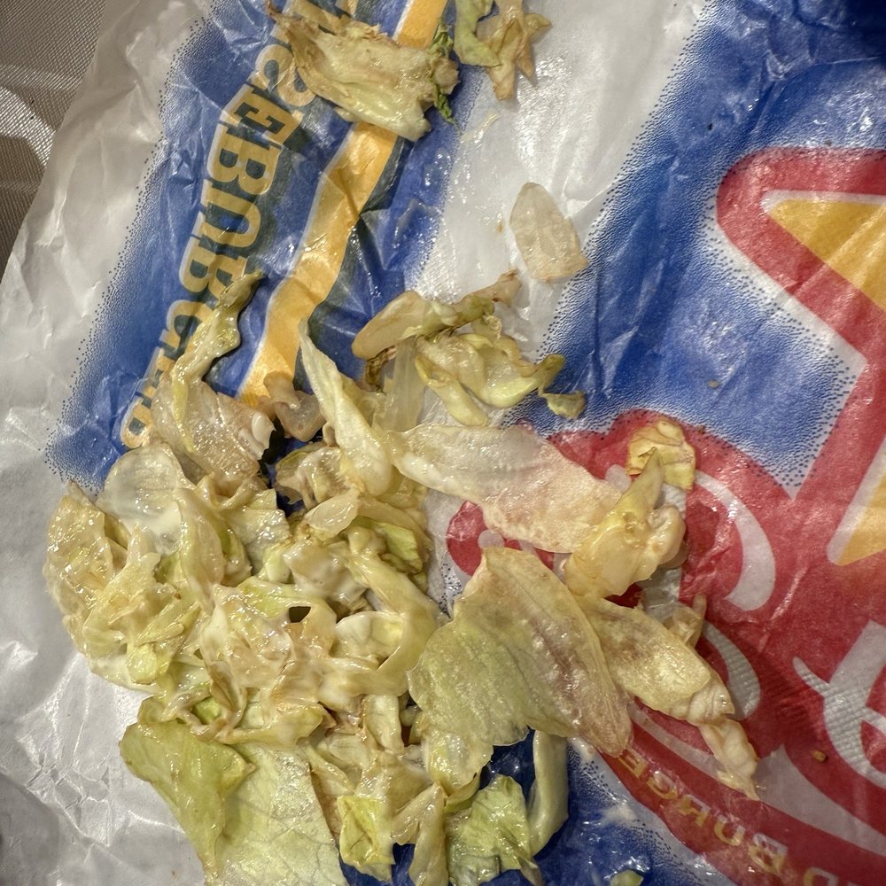Carl's Jr - Fast Food Near Me - Kingsburg, California Carl's Jr - Fast Food Near Me - Kingsburg, California