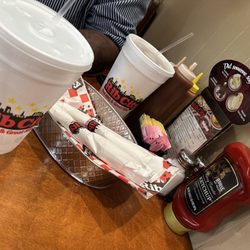 Rib City - Huge drinks to start!