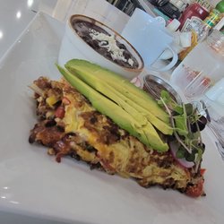 Trumbull Cafe & Grill