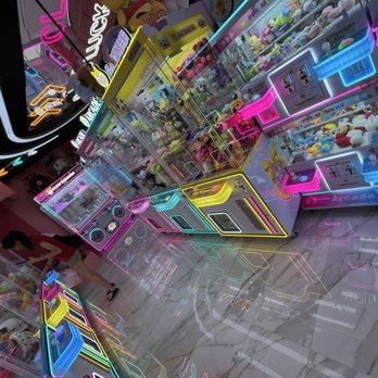 Claw Kingdom - Arcades Near Me - Honolulu, Hawaii Claw Kingdom - Arcades Near Me - Honolulu, Hawaii
