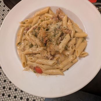 Restaurant Tyler - Jambalaya pasta - New American Near Me - Starkville, Mississippi