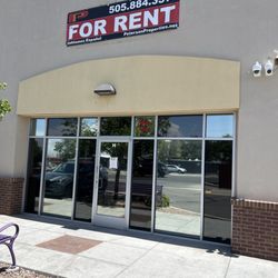 Deja Vu Consignment Shop