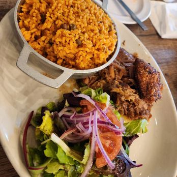 Sofrito 787 - Puerto Rican Near Me - New Windsor, New York