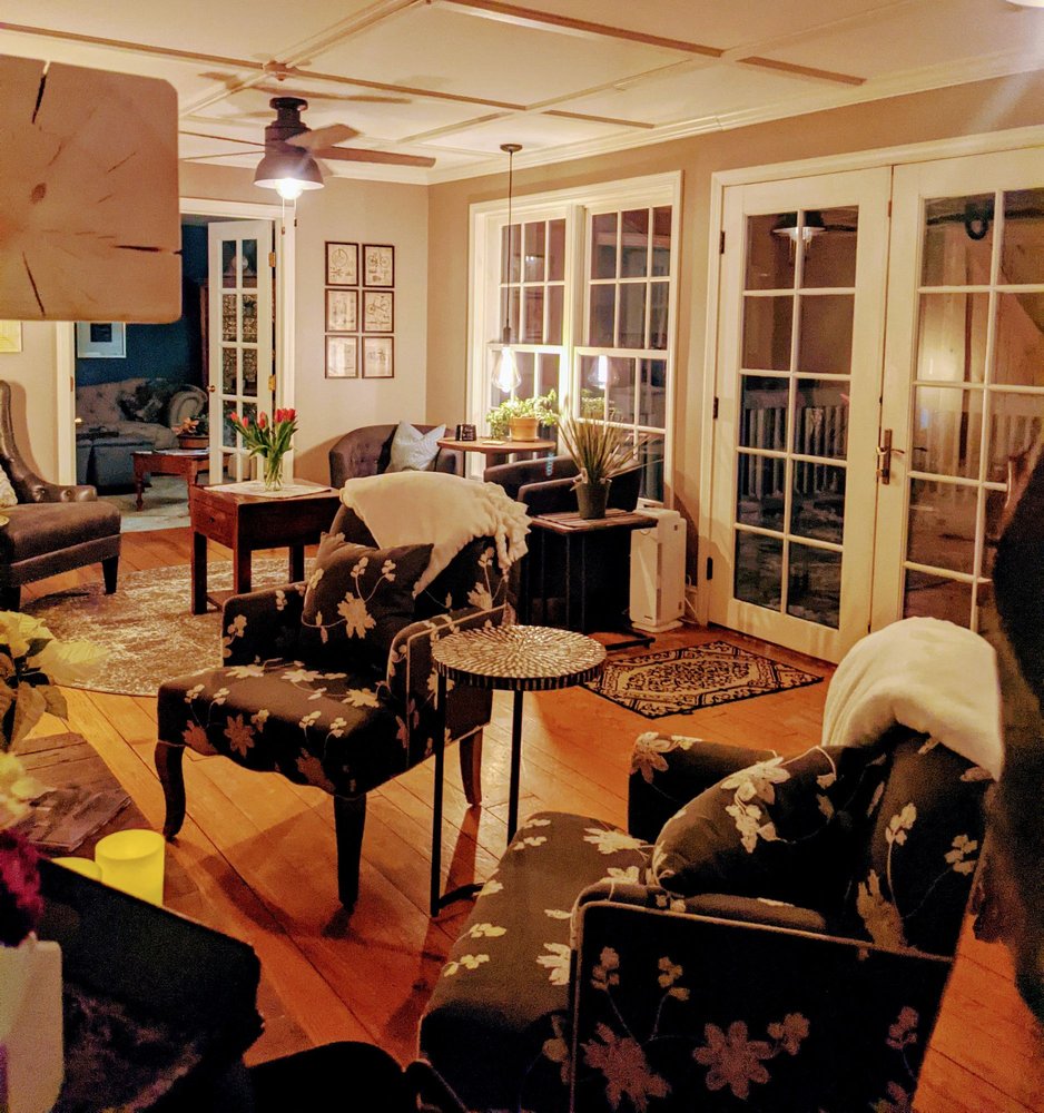 SNOW GOOSE INN - Updated December 2024 - 31 Photos & 18 Reviews - 259