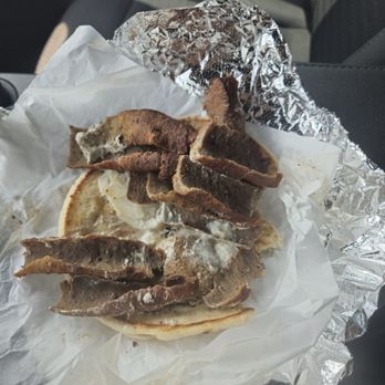 Tasty Cafe - Gyro no tomatoes. And apparently no sauce or very little - Cafes Near Me - Sherman, Illinois Tasty Cafe - Gyro no tomatoes. And apparently no sauce or very little - Cafes Near Me - Sherman, Illinois