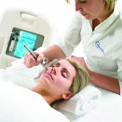 Oxygen Facial Clinic - Opulence Infusion is soothing, relaxing and suitable for all skin types. Your skin will look younger, brighter, more luminous.