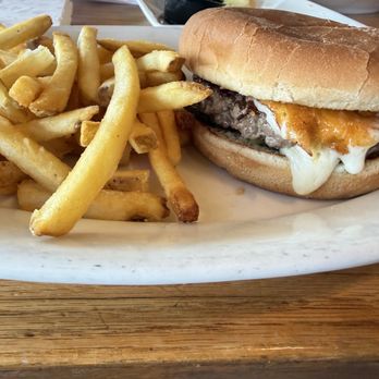Marie Callender's - cheeseburger and fries - American Near Me - Camarillo, California