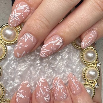 Kitchen Nail Bar - Mountain View - Nail Salons Near Me - Mountain View, California