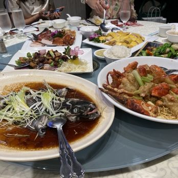 HL Peninsula Garden - Hot Pot Near Me - Burlingame, California HL Peninsula Garden - Hot Pot Near Me - Burlingame, California