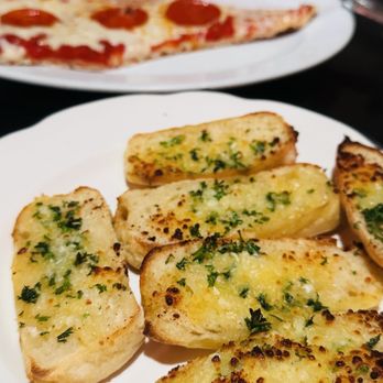 Pesto Italian - Garlic Bread - Italian Near Me - Torrance, California Pesto Italian - Garlic Bread - Italian Near Me - Torrance, California