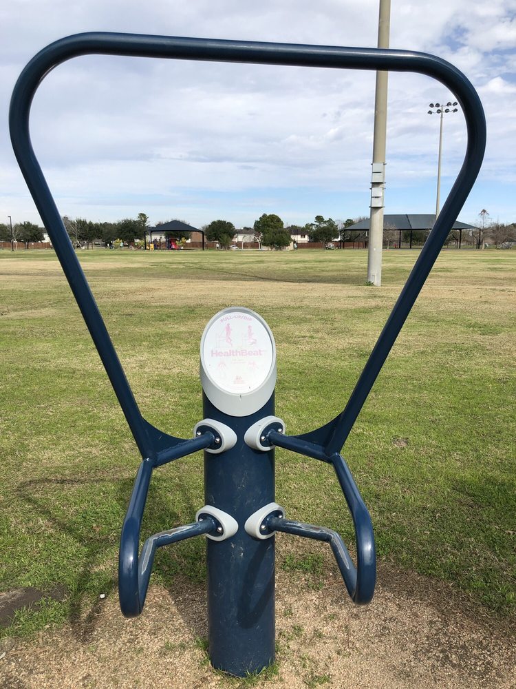 HUNTERS GLEN PARK Updated September 2024 15 Photos 1340