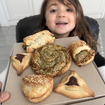 Michaeli Bakery - Bakeries Near Me - New York, New York