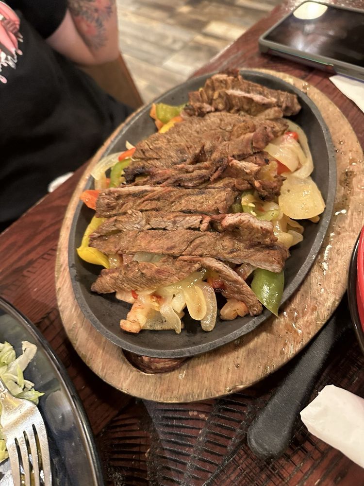 El Mariachi - Taunton