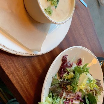 Elysian Brewing - Capitol Hill - Andrews Clam Chowder and Baby Greens salad - Brewpubs Near Me - Seattle, Washington Elysian Brewing - Capitol Hill - Andrews Clam Chowder and Baby Greens salad - Brewpubs Near Me - Seattle, Washington